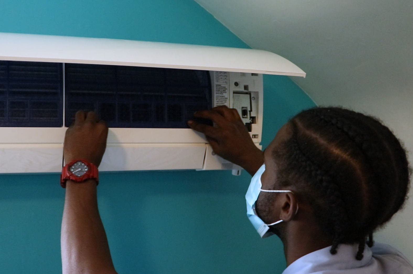 Installation of a Mini-Split air filter